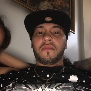 Meet your Posher, Julio